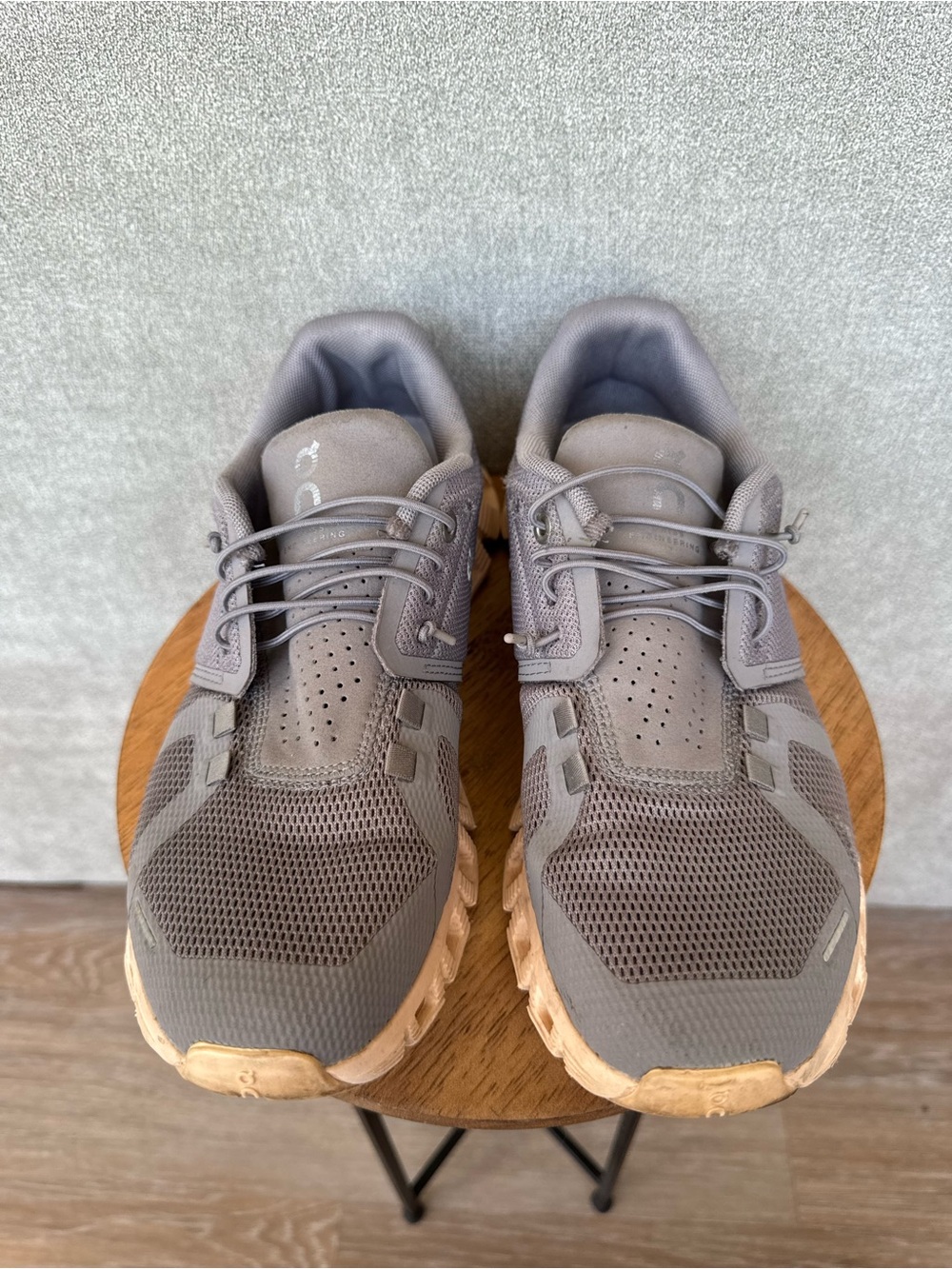 ON Cloud 5 Women’s Zinc Shell Size 7.5 - Picture 5 of 13